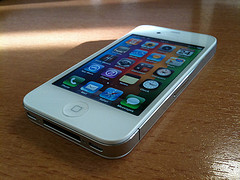 FOR SELL BRAND NEW apple iphone 5/Apple iPad Wifi + 3G - 64GB /nokai n9 UNLOCK