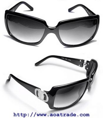 Free shipping,Aoatrade.com wholesale Chanel sunglasses,Rayban Sunglasses,Police sunglasses Paypal pa