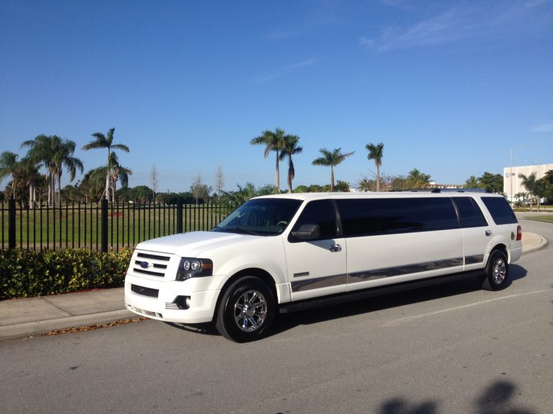 Rent limo in florida