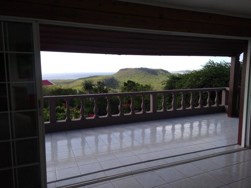 Villa met groot zwembad in Cas Abou Curacao te koop 