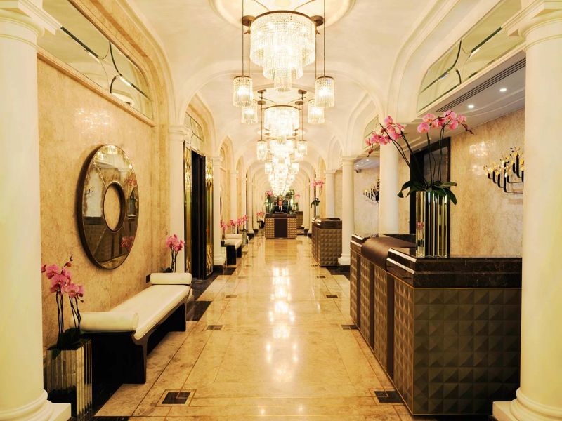 Vacancy at Wellesley Hotel