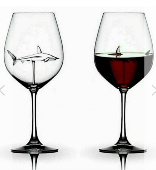 We offer Crystal Shark wine glass for sale near Los Angeles