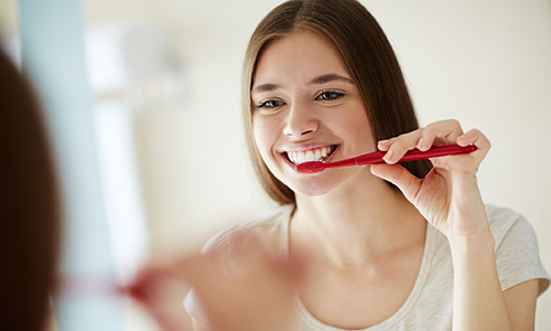 Certified Gum Disease Bloomington IL- Dr. Mike Milligan 