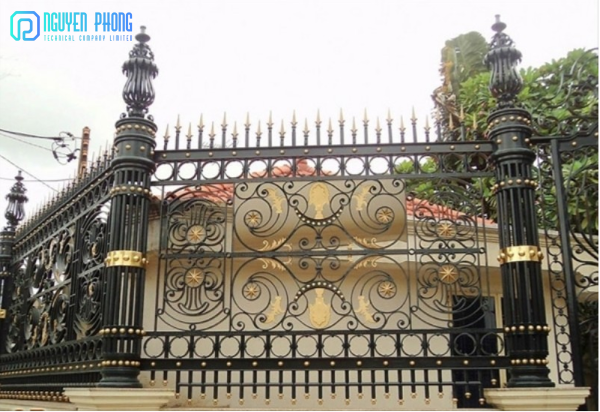 Affordable wrought iron fence, garden fence supplier