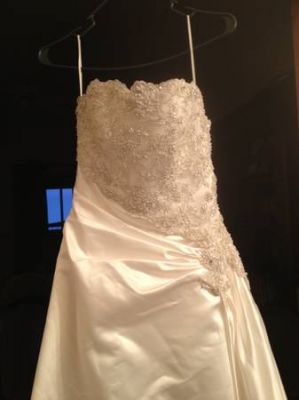 Elegant Wedding Dress by Haute Couture Maggie Soterra
