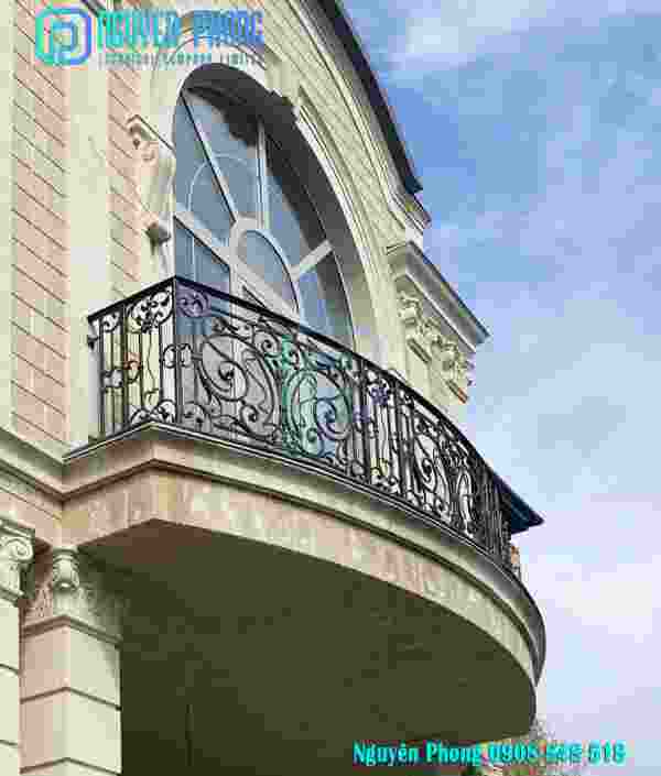 Wrought iron balcony railings for classic home/villa, hotel, resort