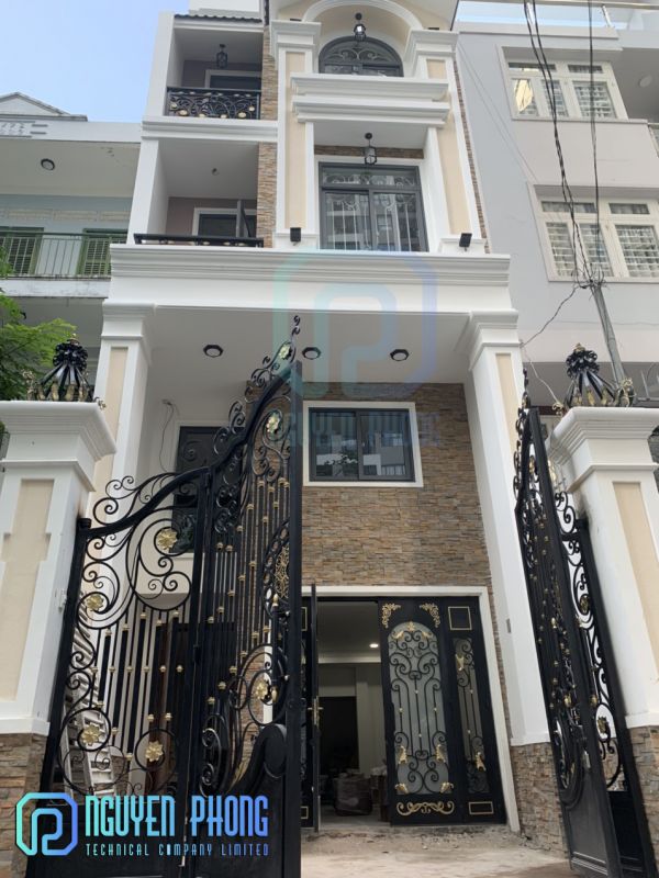 Custom Wrought Iron Gates, Driveway Gates, Metal Garden Gates