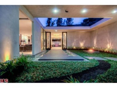 Traditional Style Homes - Luis Pezzini