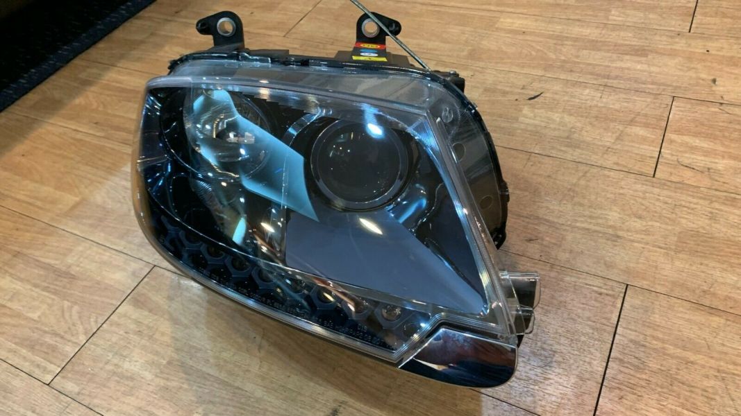 Headlight 