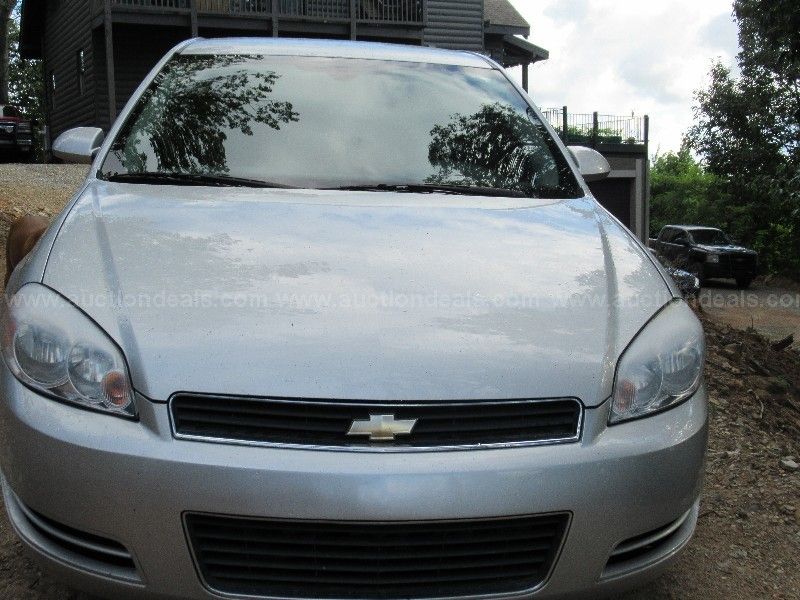 2011 Chevrolet Impala (#16423-3)