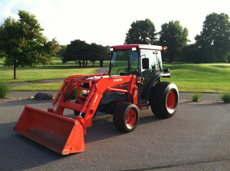 2003 Kubota L5030HST 4WD Tractor, Loader, Cab